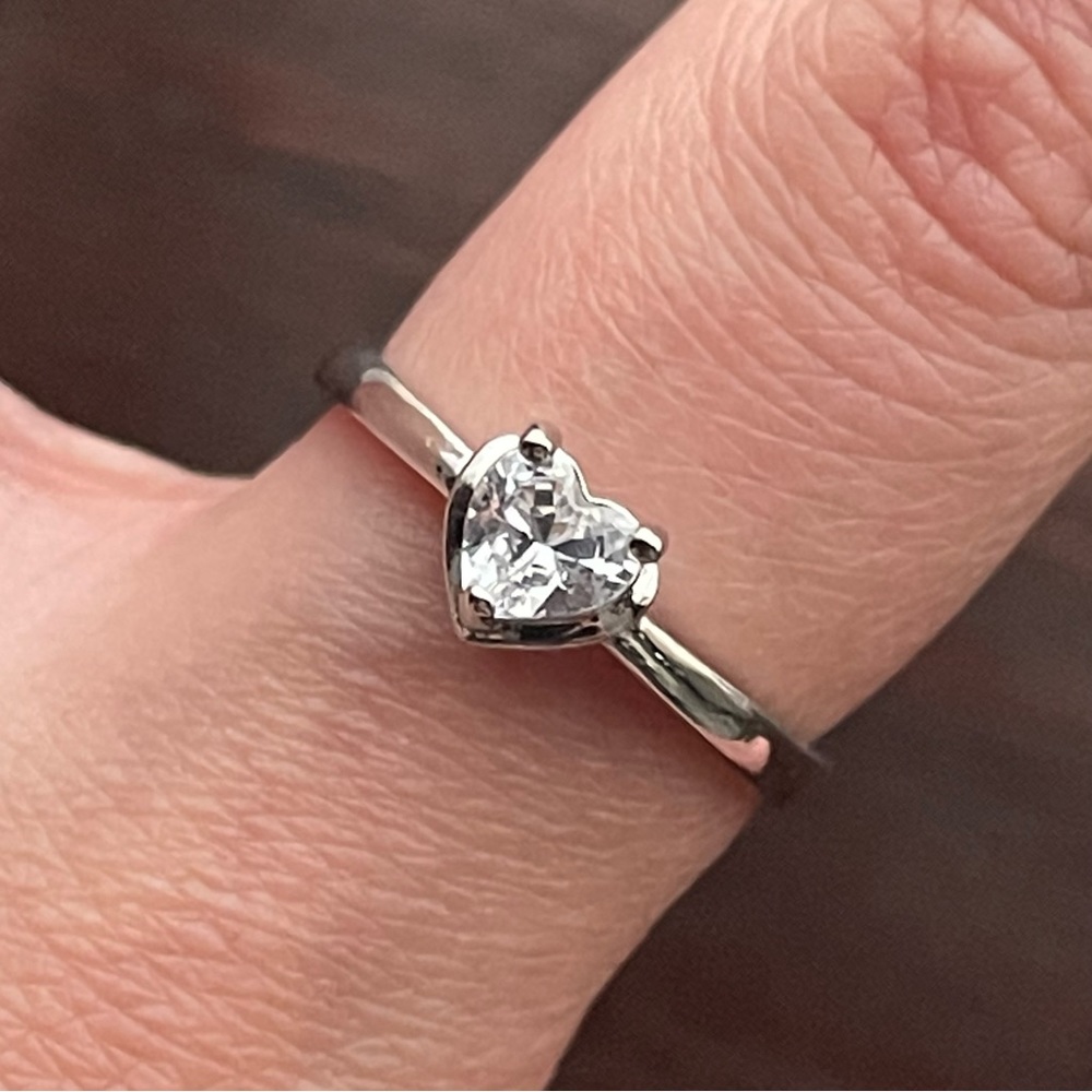 Dainty Silver Crystal Heart Ring